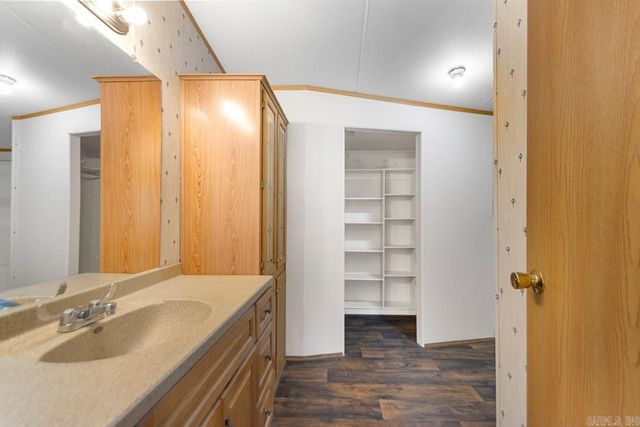 1629 Glen Rose Road, Malvern, AR 72104