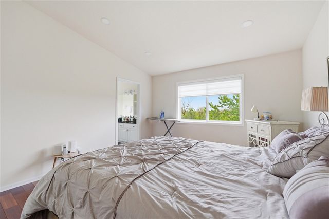 2243 Sun Valley Drive, Ann Arbor, MI 48108