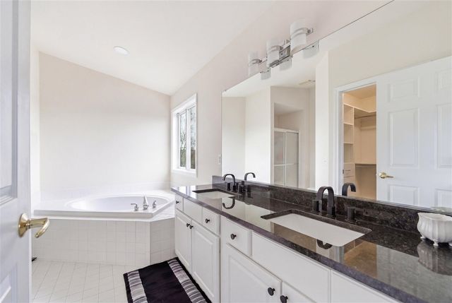 2243 Sun Valley Drive, Ann Arbor, MI 48108