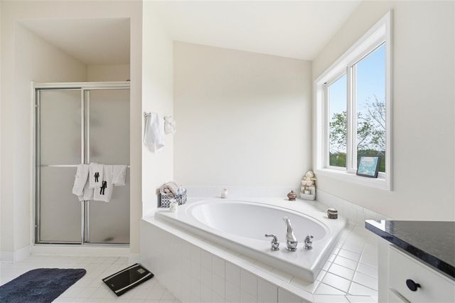 2243 Sun Valley Drive, Ann Arbor, MI 48108