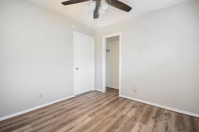 10619 Wheaton Drive, Houston, TX 77089