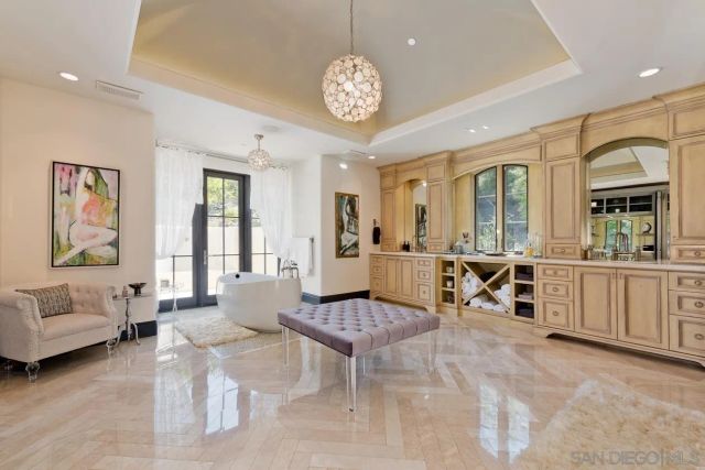 7967 Camino Sin Puente, Rancho Santa Fe, CA 92067