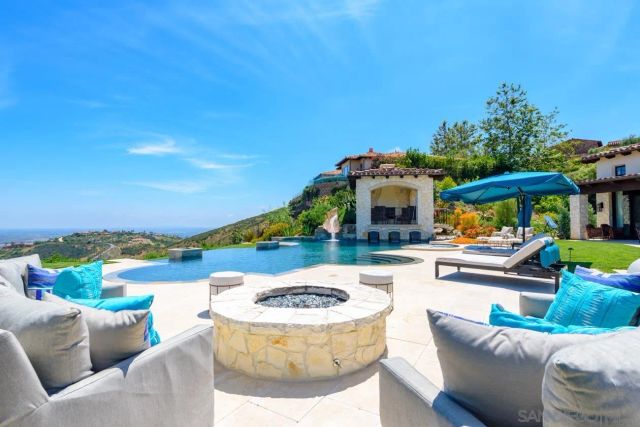 7967 Camino Sin Puente, Rancho Santa Fe, CA 92067
