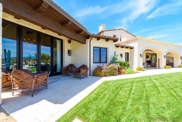 7967 Camino Sin Puente, Rancho Santa Fe, CA 92067