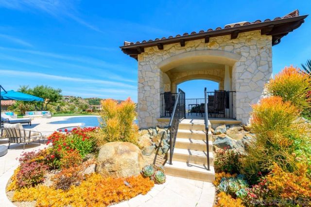 7967 Camino Sin Puente, Rancho Santa Fe, CA 92067