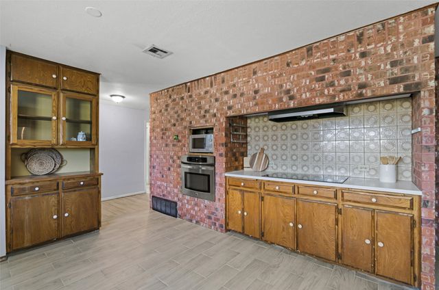 7000 Ross Cole Lane, Temple, TX 76502