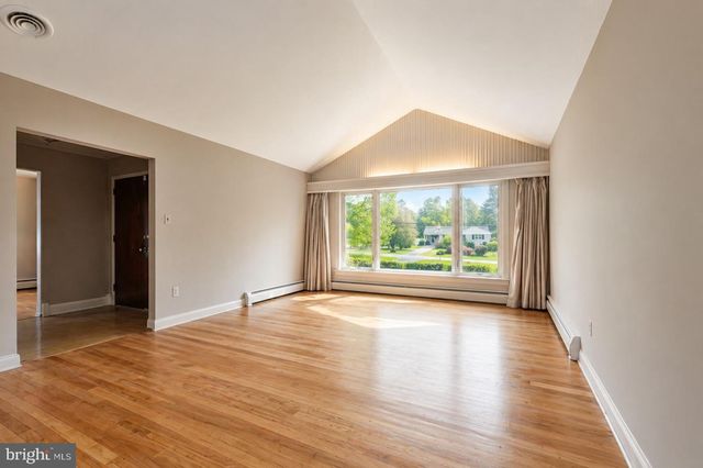 14607 PEACH ORCHARD RD, Silver Spring, MD 20905