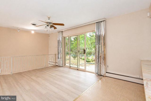 14607 PEACH ORCHARD RD, Silver Spring, MD 20905