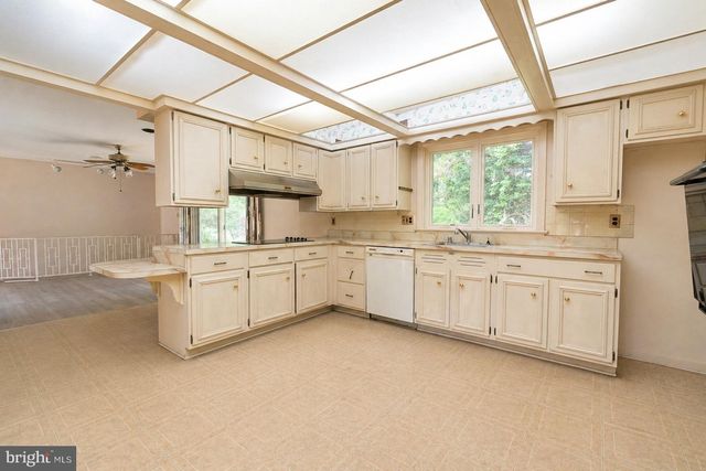 14607 PEACH ORCHARD RD, Silver Spring, MD 20905