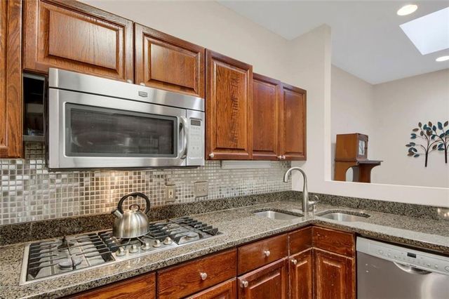 5364 BROOKE RIDGE Drive, Dunwoody, GA 30338