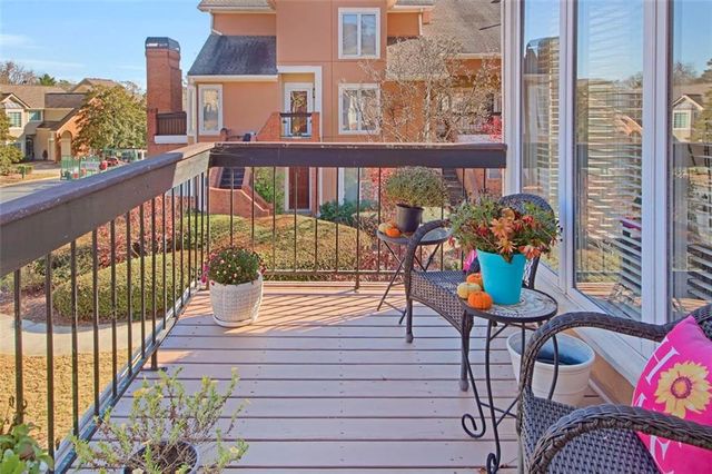 5364 BROOKE RIDGE Drive, Dunwoody, GA 30338