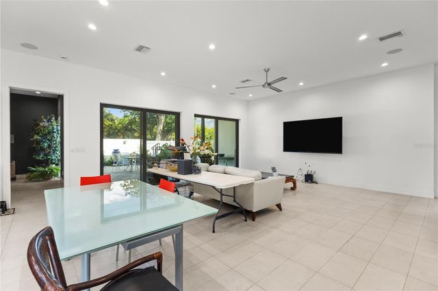 1755 7TH STREET, Sarasota, FL 34236