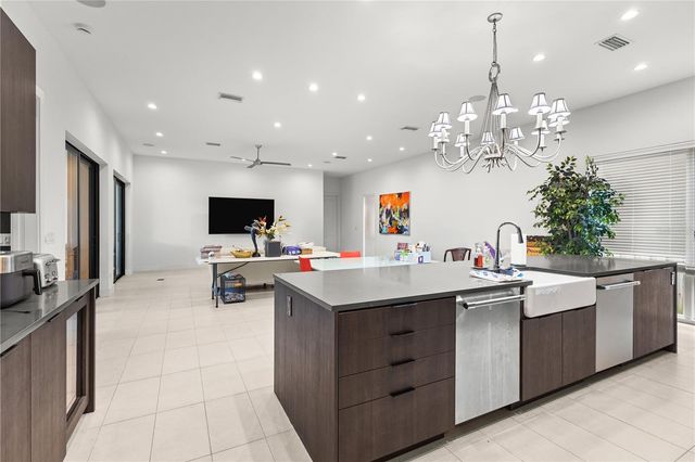 1755 7TH STREET, Sarasota, FL 34236