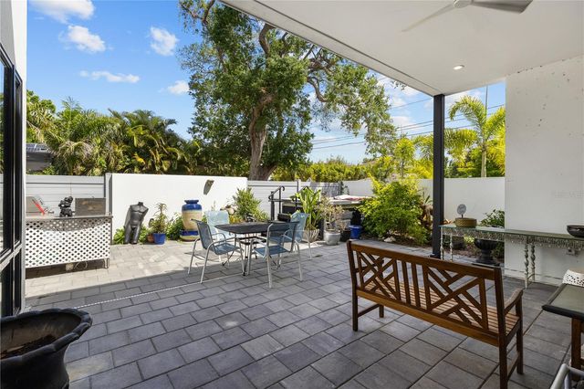 1755 7TH STREET, Sarasota, FL 34236