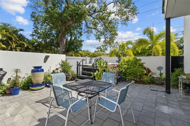 1755 7TH STREET, Sarasota, FL 34236