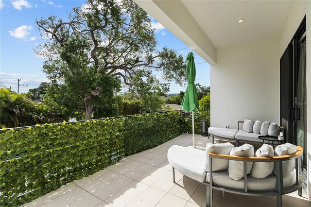 1755 7TH STREET, Sarasota, FL 34236