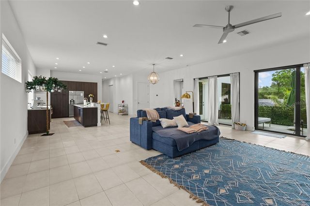 1755 7TH STREET, Sarasota, FL 34236