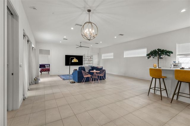 1755 7TH STREET, Sarasota, FL 34236