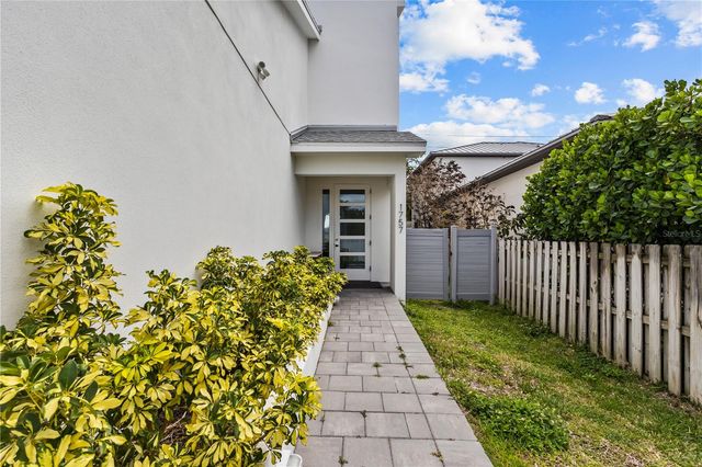 1755 7TH STREET, Sarasota, FL 34236
