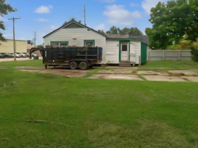 1227 12th St, Lake Charles, LA 70601