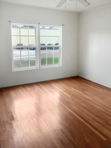 1227 12th St, Lake Charles, LA 70601