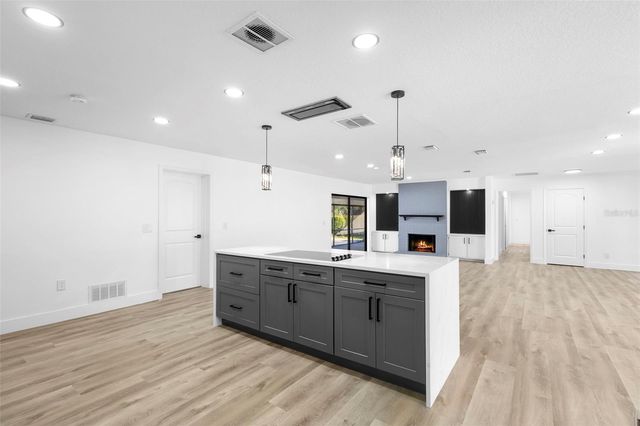 302 TIMBERCOVE CIRCLE, Longwood, FL 32779