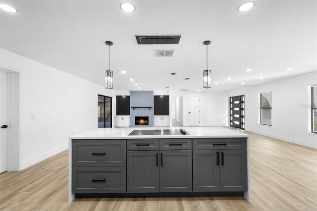 302 TIMBERCOVE CIRCLE, Longwood, FL 32779