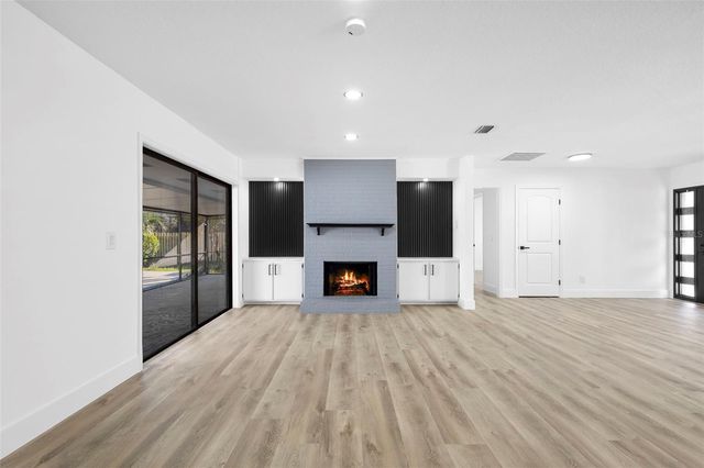 302 TIMBERCOVE CIRCLE, Longwood, FL 32779