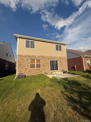 11849 Hines Place Drive, Livonia, MI 48150