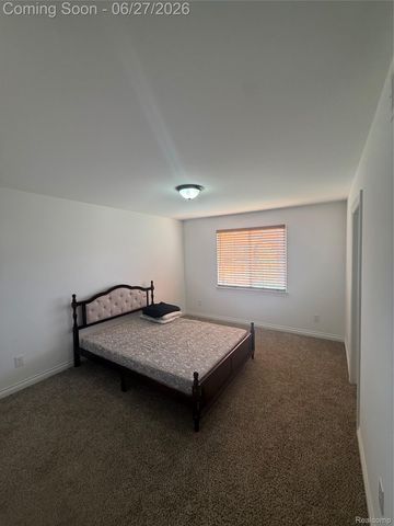 11849 Hines Place Drive, Livonia, MI 48150