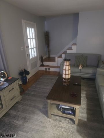 400 W End Ave, North Plainfield Boro, NJ 07063