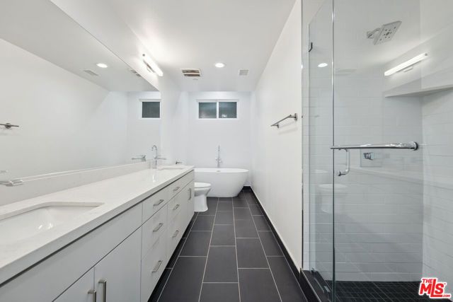 1746 Garfield Place 102, Los Angeles, CA 90028