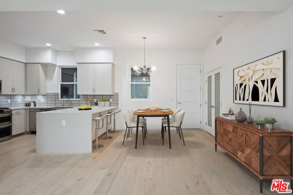 1746 Garfield Place 102, Los Angeles, CA 90028