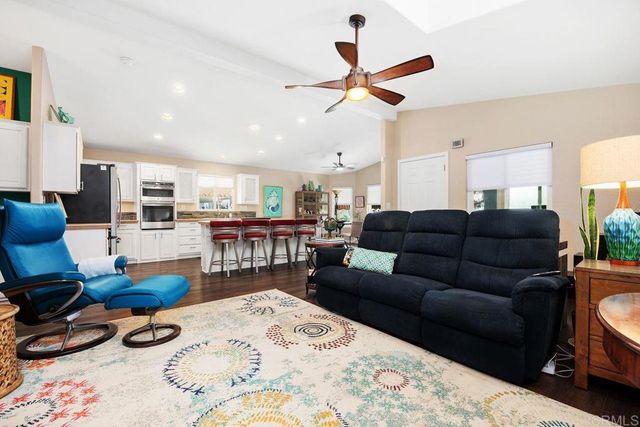 1600 E. Vista Way 40, Vista, CA 92084