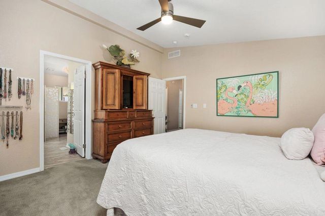 1600 E. Vista Way 40, Vista, CA 92084