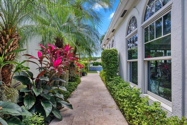 2515 Muir Circle, Wellington, FL 33414
