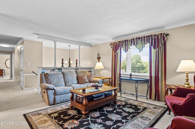 1321 Crestwood Drive, Louisville, TN 37777