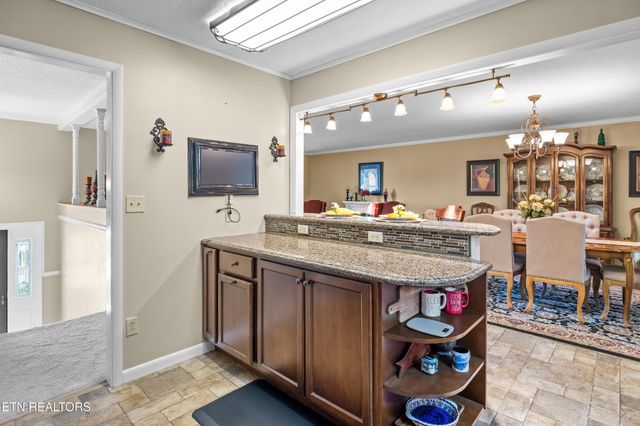 1321 Crestwood Drive, Louisville, TN 37777