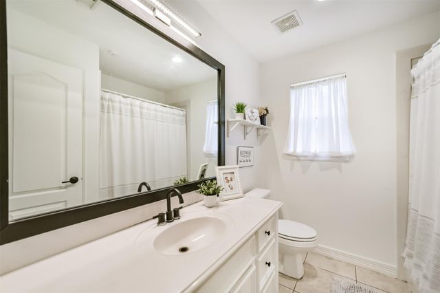 3536 Bayou Forest Drive, La Porte, TX 77571