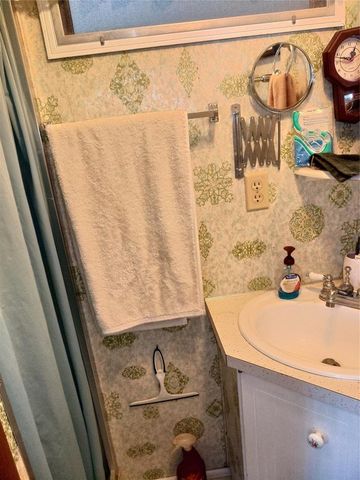 13827 S Indian River Drive, Jensen Beach, FL 34957