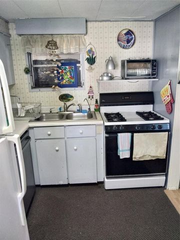 13827 S Indian River Drive, Jensen Beach, FL 34957