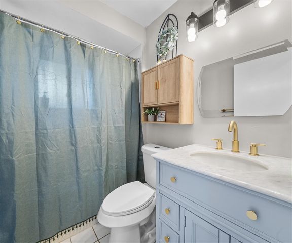 36650 Thinbark Street, Wayne, MI 48184