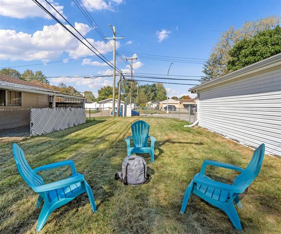 36650 Thinbark Street, Wayne, MI 48184