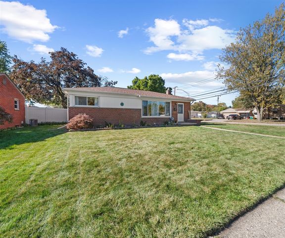 36650 Thinbark Street, Wayne, MI 48184