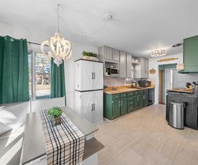 36650 Thinbark Street, Wayne, MI 48184