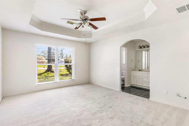 24243 Red Deer Drive, Huffman, TX 77336