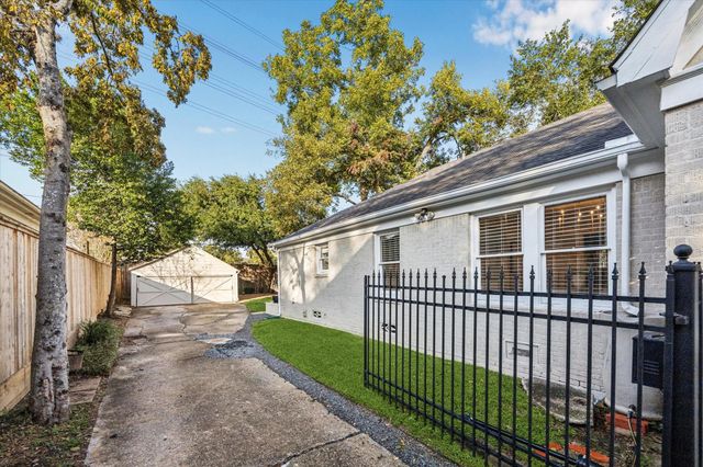 1402 Vassar Street, Houston, TX 77006