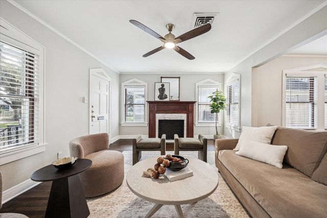 1402 Vassar Street, Houston, TX 77006