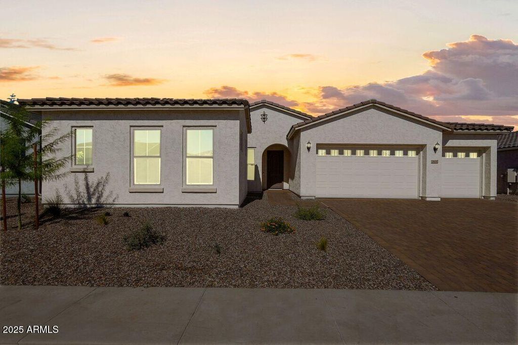 7632 W REMUDA Drive, Peoria, AZ 85383