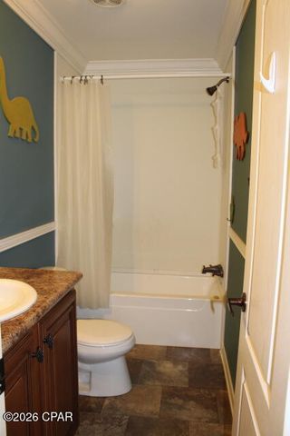 5008 3rd Avenue, Malone, FL 32445